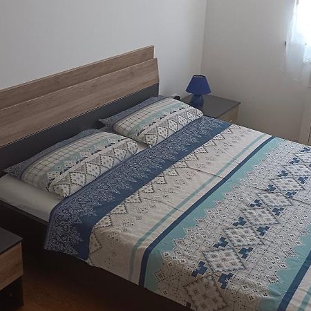 Apartments Mb Πούλα Εξωτερικό φωτογραφία